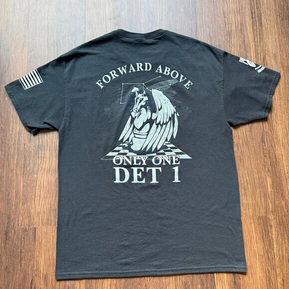 Jerzees Space Force Forward Above DET 1 Graphic Tee – Men’s Large - Picture 1 of 7